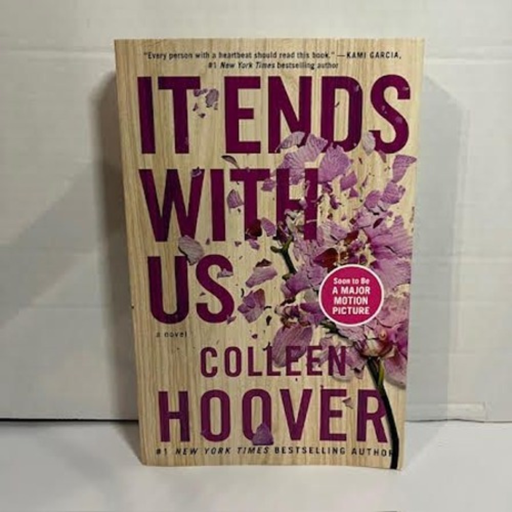 It Ends‎ With Us A Novel by Colleen Hoover Major Motion Picture